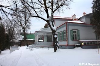 В Абрамцевском художественном кружке сос