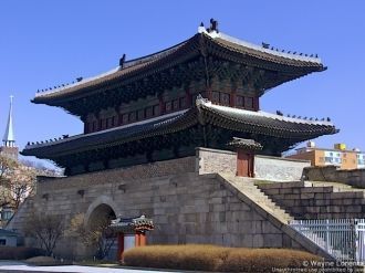 Ворота Тондэмун.