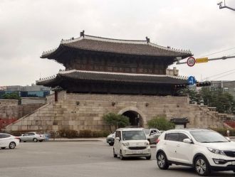 Ворота Тондэмун, которые еще известны ка