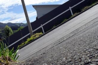 А вот каскадер И. Соунс решил отличаться