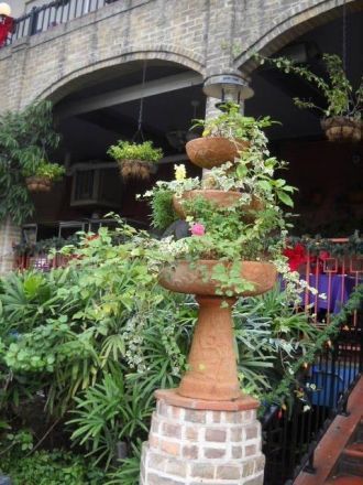 Весь день на River Walk звучит живая муз