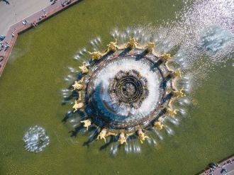 Есть мнения, что прототипом фонтана посл