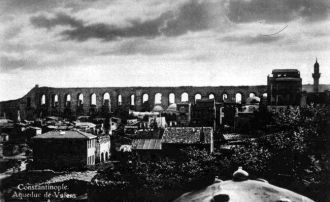 Акведук Валента. Старое фото.
