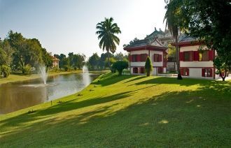 Он сгорел около 50 лет назад и был рекон