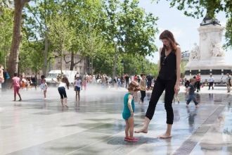 Здесь расположено много удивительных фон