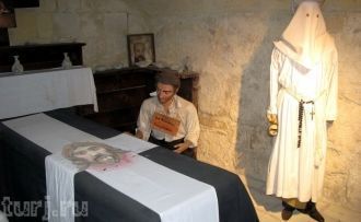 Обезглавленные трупы, повешенные, висель