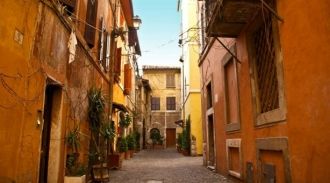 На протяжении всего Средневековья район 