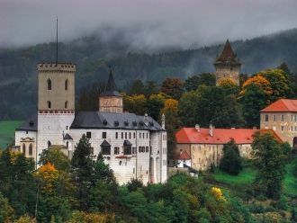 Возможно, именно проклятие монаха застав