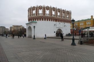 Единственной сохранившейся отводной башн