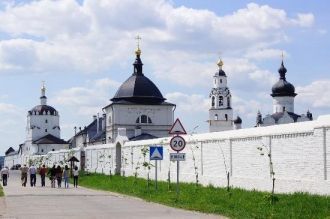 В середине XVI века с особой остротой ве