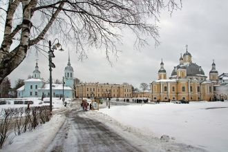 На территории кремля была организована з