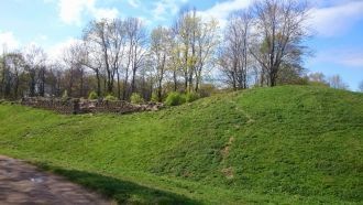 Гдовский Кремль был создан сразу с учето