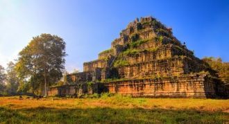 Пирамида смерти Кох Кер предназначалась 