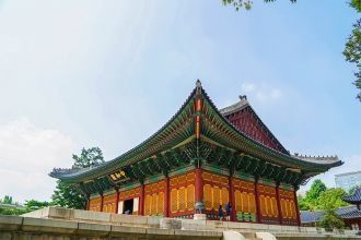 В Хамнёнчжоне король Кочжон доживал свои