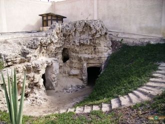 Изучение некрополя Анфуши в Александрии 