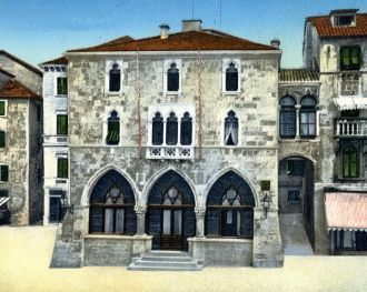 Старинное изображение Этнографического м