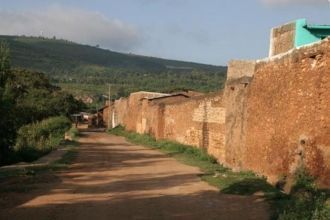 Стена города Харар-Джуголь, которая окру