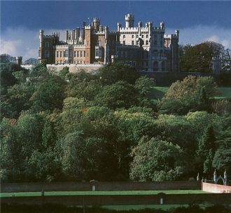 Если быть абсолютно точным, то замок Бив