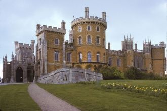 Новая крепость была завершена к 1555 год