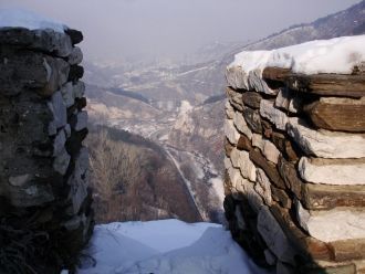 Из крепости открывается хороший вид на г