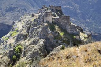 В X веке арабы даже пытались осадить Тмо