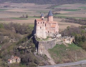 Крепость была основана Леваном Кахетинск