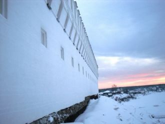 Стены кремля.