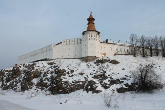 Крепость расширялась и перестраивалась, 
