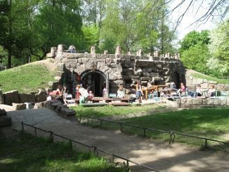 В Александров день в Александровском пар