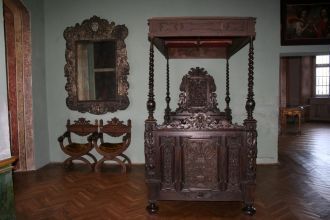 Каждый зал Олесского замка сам по себе я