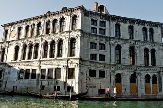 Предыдущий мост тоже деревянный, рухнул 