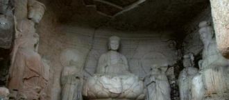 Эта статуя содержит элементы трёх религи