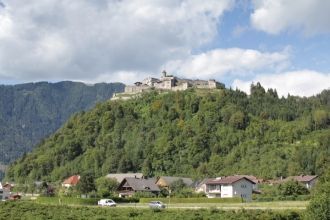 История местности датируется 800 г. Об э