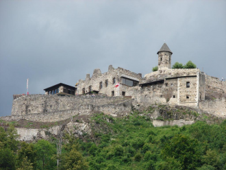 878 документально зафиксированно  дарени