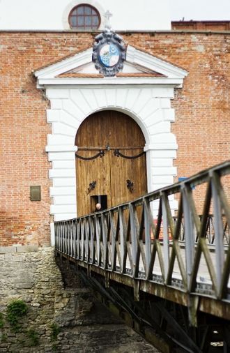 Это редкая своей красотой, фортификацион