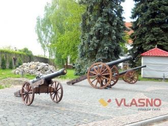 В XVI в. замок имел на вооружении 73 пуш