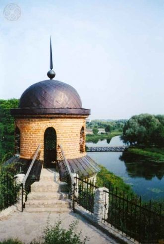 Во дворце в свое время хранились ценные 