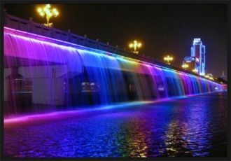 «Вылет» струи составляет 20 метров.