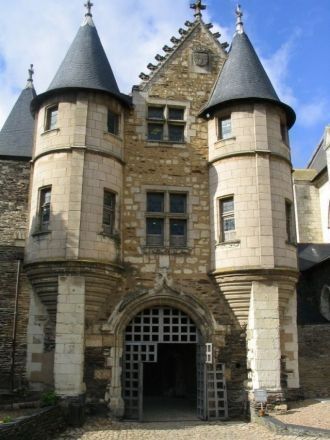 Прошло время, и в результате многочислен