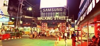 В них зрителям постоянно показываются ст