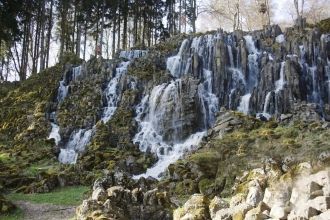Великолепный водопад Штайнхоффер в Горно