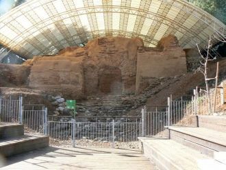 «Ворота 3-х арок». Мы видим только одну 