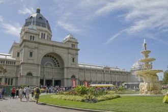 Королевский выставочный центр до сих пор