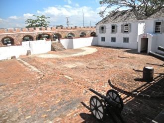 Со временем Порт-Ройал стал печально изв