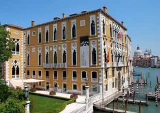 В 1878 году баром Раймондо Франкетти (18