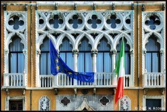 Изначально этот дворец принадлежал дожу 