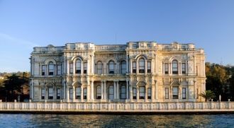 Дворец Бейлербей (Бейлербейи, Beylerbeyi