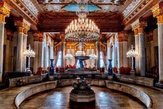 В прошлом это была летняя резиденция сул