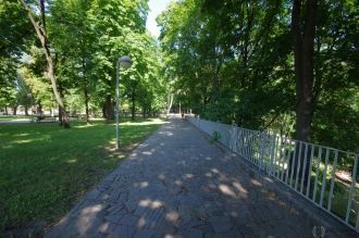 В эпоху Древней Руси на вершине был пост