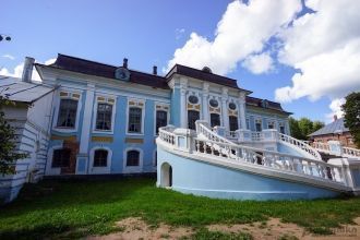 В своем первоначальном виде дворцово-пар